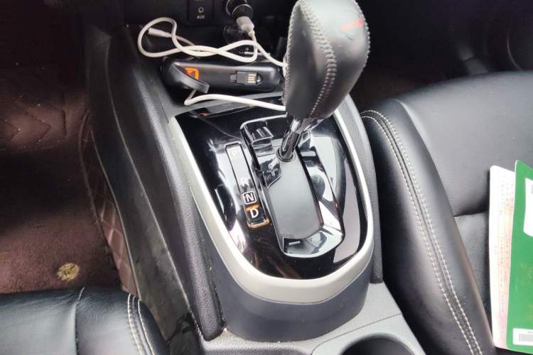 Used Nissan Qashqai 2017 2.0L CVT Elite Edition China V Standard Gear Lever