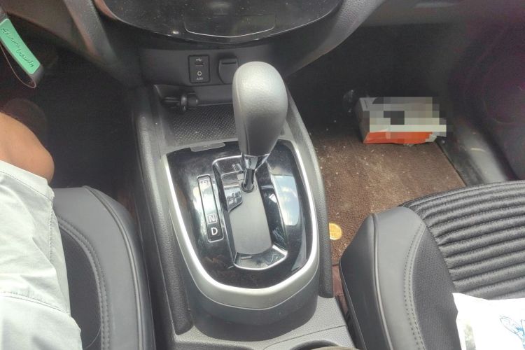 Used Nissan Qashqai 2017 2.0L CVT Elite Edition China V Standard Gear Lever