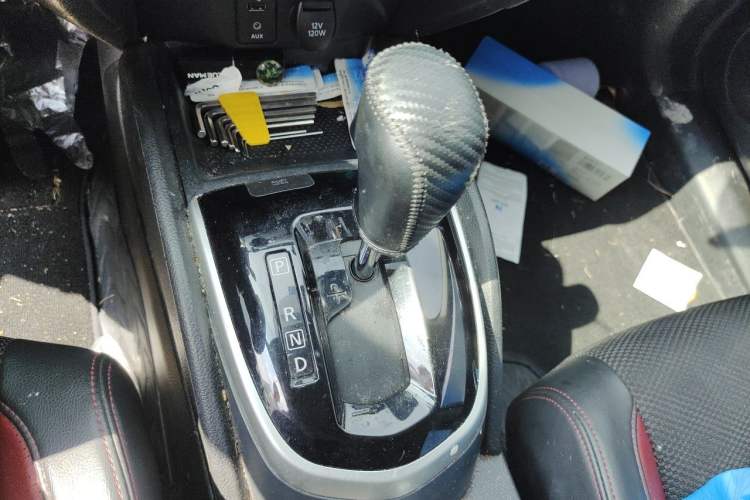 Used Nissan Qashqai 2017 2.0L CVT Smart Enjoyment Version China VI Standard Gear Lever