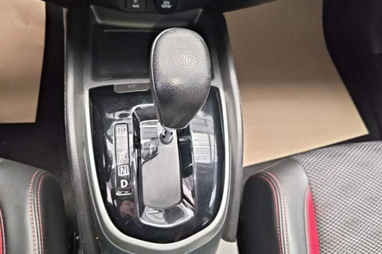 Used Nissan Qashqai 2017 2.0L CVT Smart Enjoyment Version China V Standard Gear Lever