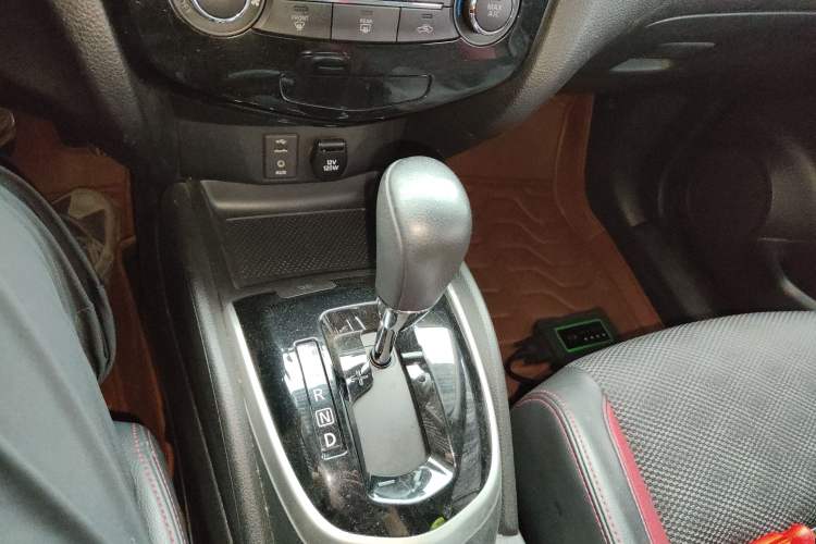 Used Nissan Qashqai 2017 2.0L CVT Smart Enjoyment Version China VI Standard Gear Lever