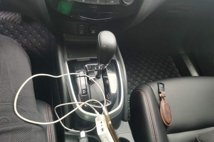Used Nissan Qashqai 2017 2.0L CVT Luxury Edition China V Standard Gear Lever