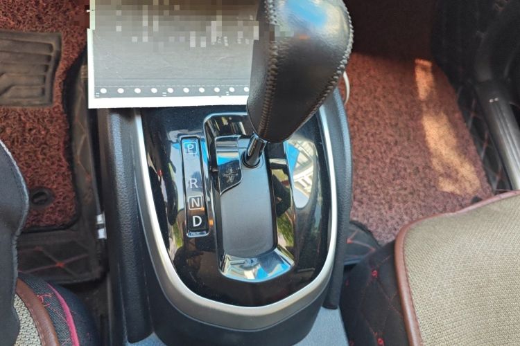 Used Nissan Qashqai 2017 2.0L CVT Elite Edition China V Standard Gear Lever