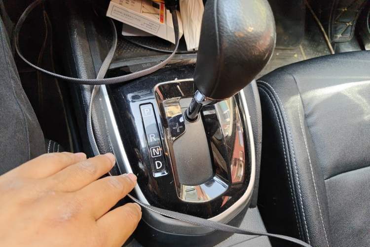 Used Nissan Qashqai 2017 2.0L CVT Elite Edition China V Standard Gear Lever