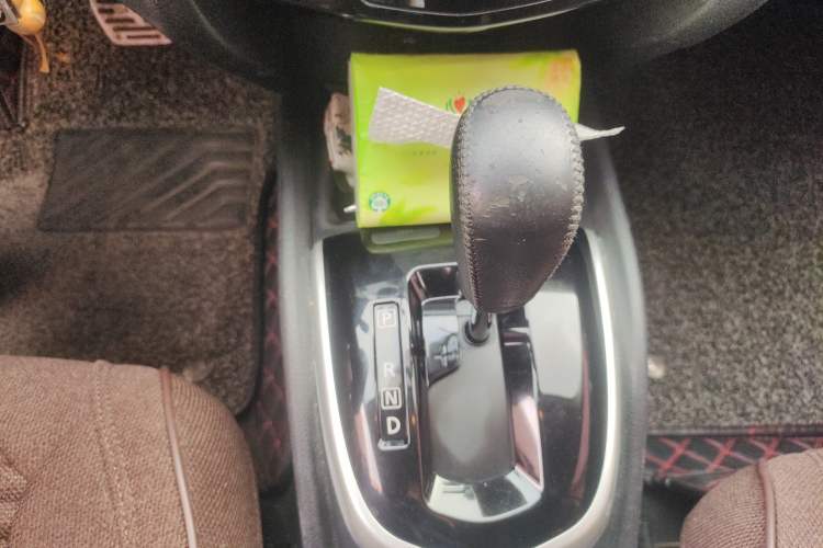 Used Nissan Qashqai 2017 2.0L CVT Elite Edition China V Standard Gear Lever