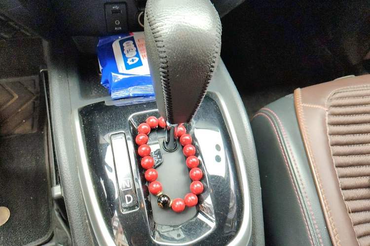 Used Nissan Qashqai 2017 2.0L CVT Luxury Edition China V Standard Gear Lever