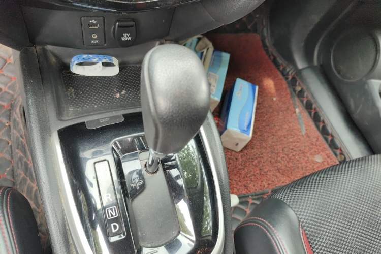 Used Nissan Qashqai 2017 2.0L CVT Luxury Edition China V Standard Gear Lever