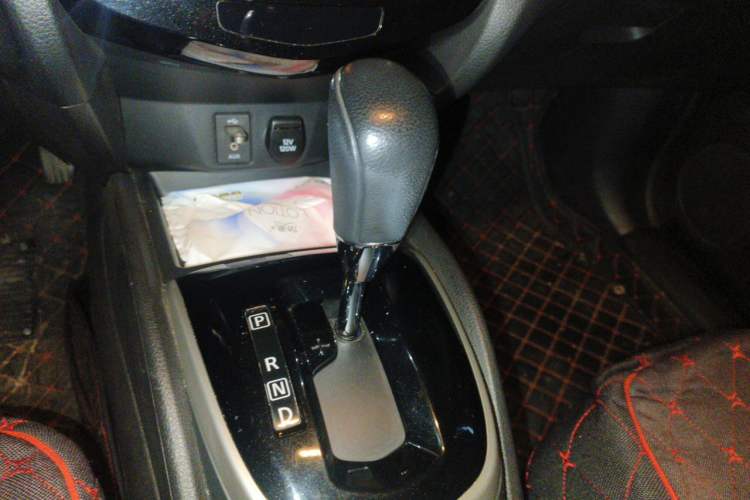 Used Nissan Qashqai 2017 2.0L CVT Smart Enjoyment Version China VI Standard Gear Lever