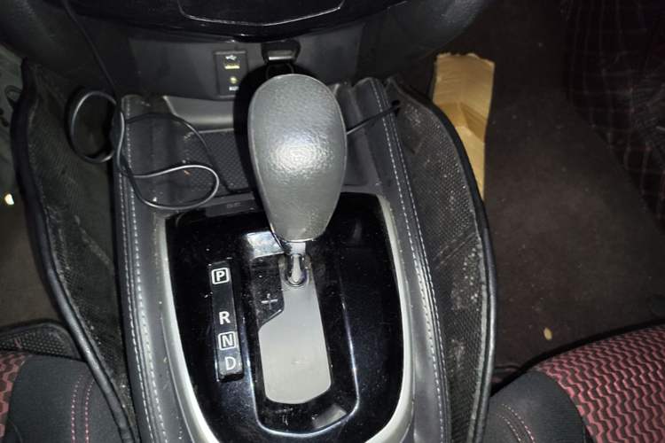 Used Nissan Qashqai 2017 2.0L CVT Elite Edition China V Standard Gear Lever
