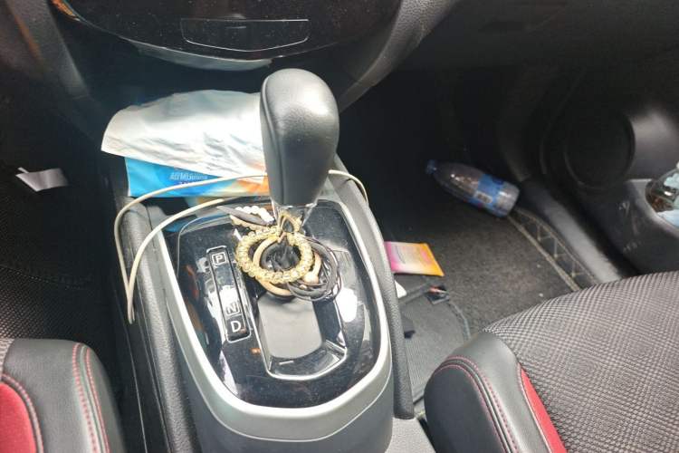 Used Nissan Qashqai 2017 2.0L CVT Elite Edition China V Standard Gear Lever