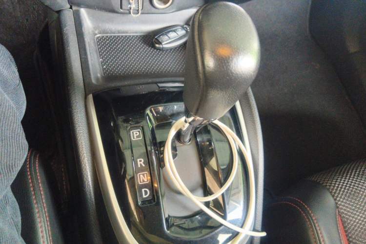 Used Nissan Qashqai 2017 2.0L CVT Smart Enjoyment Version China V Standard Gear Lever