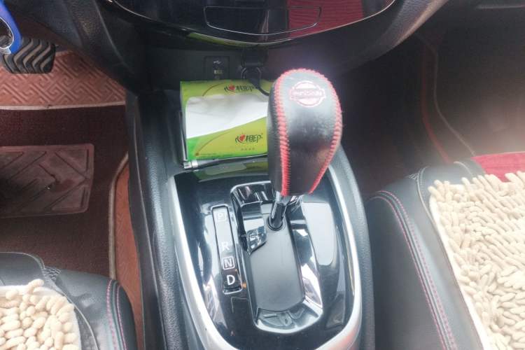 Used Nissan Qashqai 2017 2.0L CVT Smart Enjoyment Version China V Standard Gear Lever