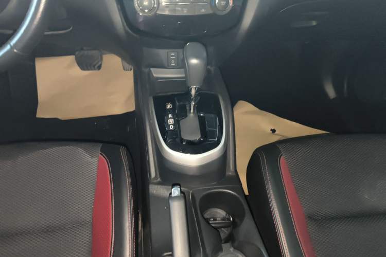 Used Nissan Qashqai 2017 2.0L CVT Smart Enjoyment Version China V Standard Gear Lever