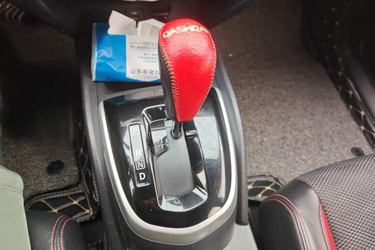Used Nissan Qashqai 2017 2.0L CVT Smart Enjoyment Version China V Standard Gear Lever