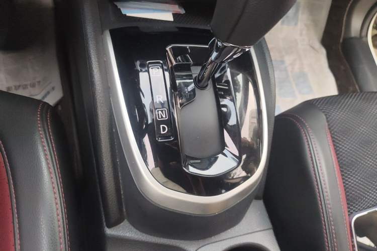 Used Nissan Qashqai 2017 2.0L CVT Smart Enjoyment Version China V Standard Gear Lever