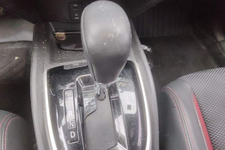 Used Nissan Qashqai 2017 2.0L CVT Luxury Edition China V Standard Gear Lever
