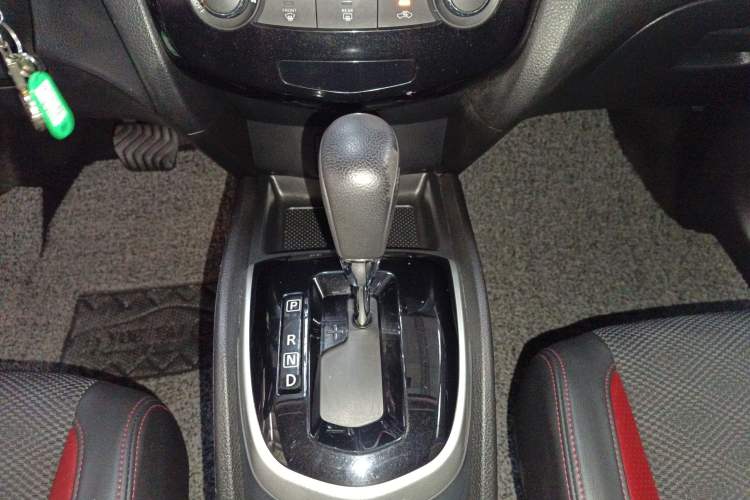 Used Nissan Qashqai 2017 2.0L CVT Smart Enjoyment Version China VI Standard Gear Lever