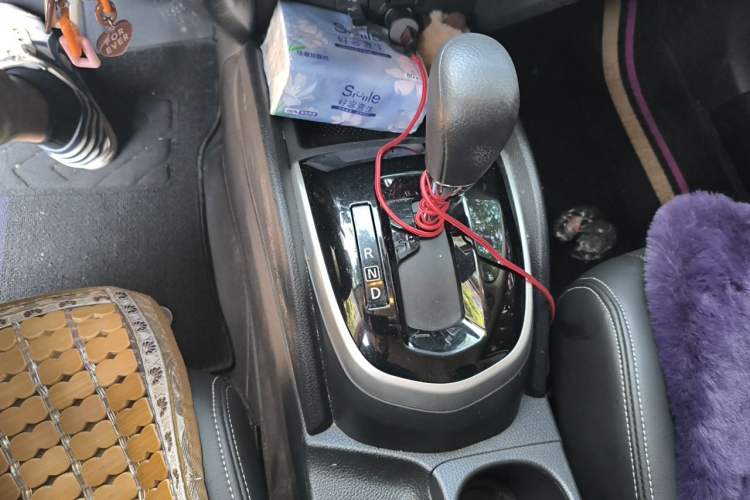 Used Nissan Qashqai 2017 2.0L CVT Elite Edition China V Standard Gear Lever