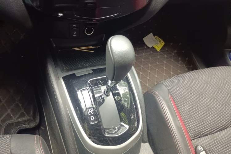 Used Nissan Qashqai 2017 2.0L CVT Luxury Edition China V Standard Gear Lever