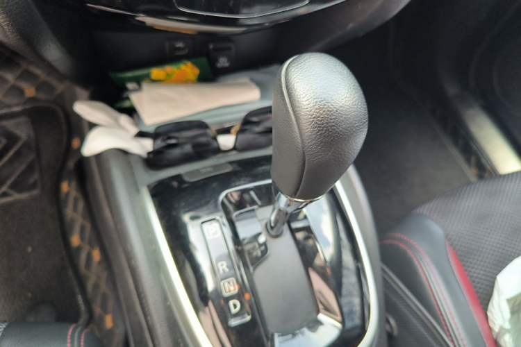 Used Nissan Qashqai 2017 2.0L CVT Smart Enjoyment Version China VI Standard Gear Lever