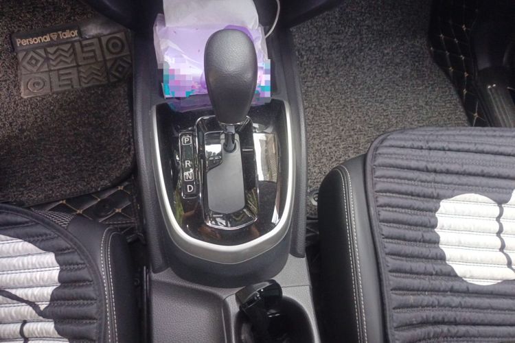 Used Nissan Qashqai 2017 2.0L CVT Smart Enjoyment Version China V Standard Gear Lever