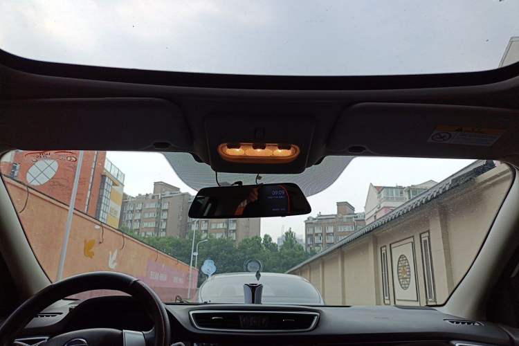 Used Nissan Qashqai 2017 2.0L CVT Luxury Edition China VI Standard Headliner