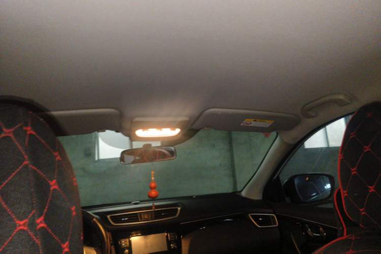 Used Nissan Qashqai 2017 2.0L CVT Smart Enjoyment Version China VI Standard Headliner