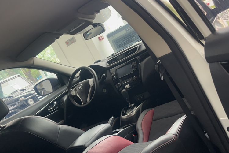 Used Nissan Qashqai 2017 2.0L CVT Smart Enjoyment Version China VI Standard Headliner