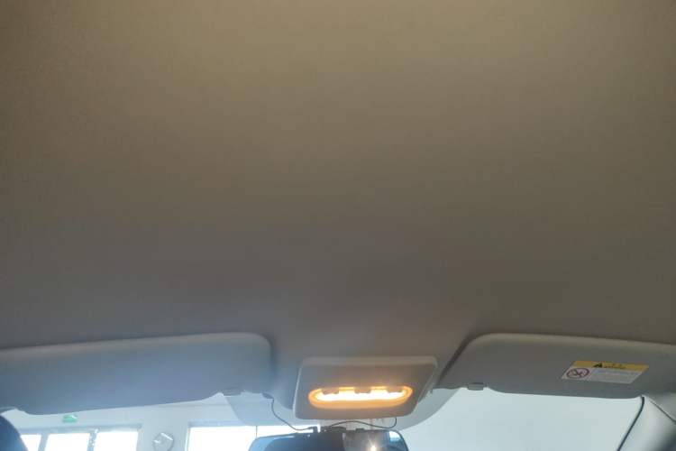 Used Nissan Qashqai 2017 1.2T CVT Fashion Edition Headliner