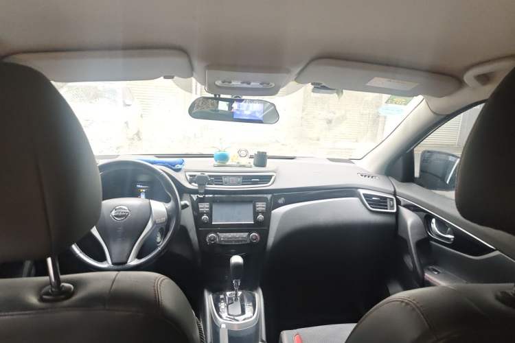 Used Nissan Qashqai 2017 2.0L CVT Smart Enjoyment Version China V Standard Headliner