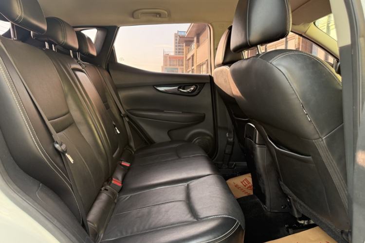 Used Nissan Qashqai 2017 2.0L CVT Smart Enjoyment Version China V Standard Headliner