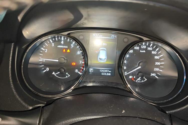 Used Nissan Qashqai 2017 2.0L CVT Smart Enjoyment Version China V Standard Instrument Cluster