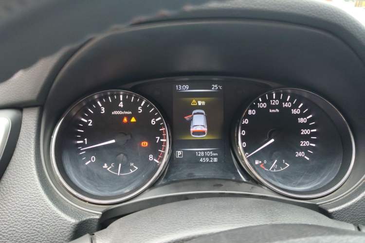 Used Nissan Qashqai 2017 2.0L CVT Elite Edition China V Standard Instrument Cluster