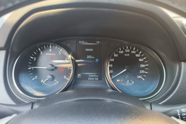 Used Nissan Qashqai 2017 2.0L CVT Smart Enjoyment Version China VI Standard Instrument Cluster