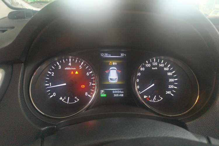 Used Nissan Qashqai 2017 2.0L CVT Elite Edition China V Standard Instrument Cluster