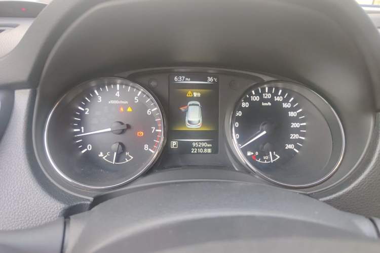 Used Nissan Qashqai 2017 2.0L CVT Smart Enjoyment Version China VI Standard Instrument Cluster