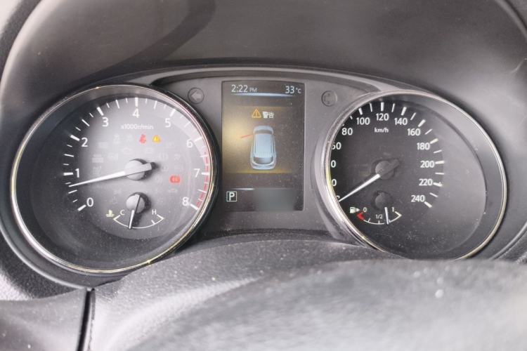 Used Nissan Qashqai 2017 2.0L CVT Smart Enjoyment Version China V Standard Instrument Cluster