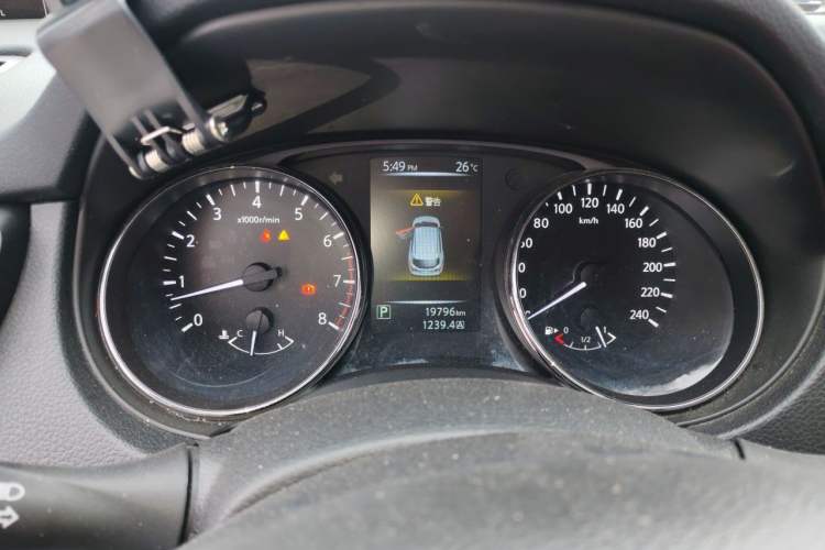 Used Nissan Qashqai 2017 2.0L CVT Smart Enjoyment Version China V Standard Instrument Cluster