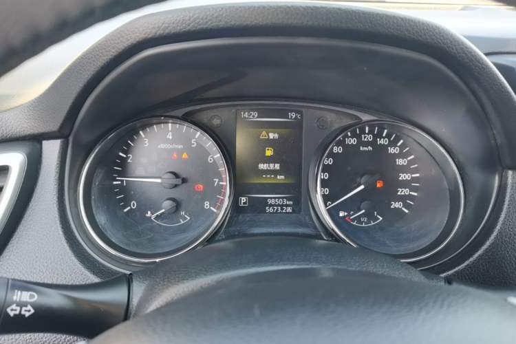 Used Nissan Qashqai 2017 2.0L CVT Smart Enjoyment Version China VI Standard Instrument Cluster