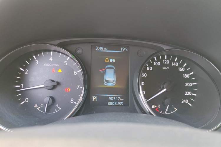 Used Nissan Qashqai 2017 2.0L CVT Smart Enjoyment Version China VI Standard Instrument Cluster