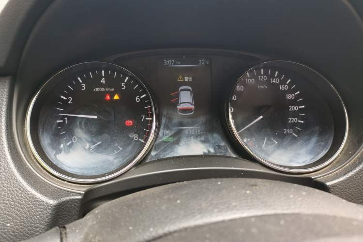 Used Nissan Qashqai 2017 2.0L CVT Luxury Edition China VI Standard Instrument Cluster