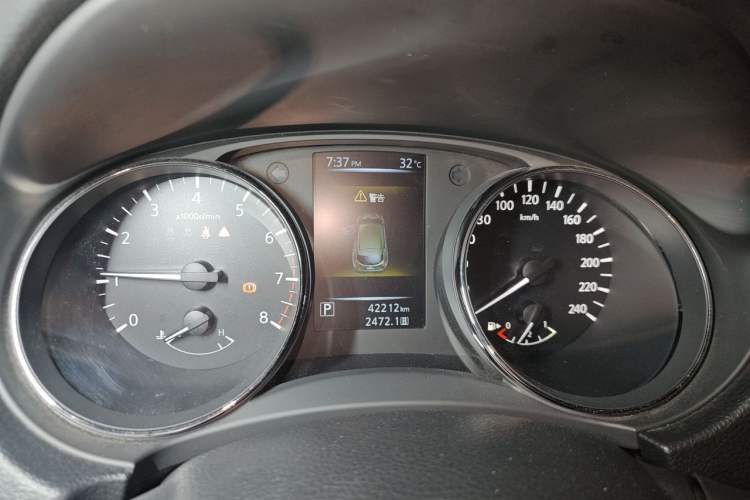 Used Nissan Qashqai 2017 2.0L CVT Smart Enjoyment Version China V Standard Instrument Cluster