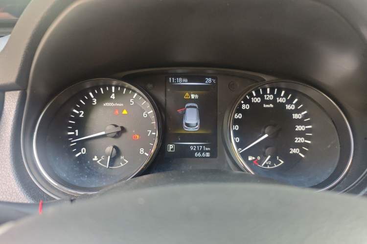 Used Nissan Qashqai 2017 2.0L CVT Smart Enjoyment Version China V Standard Instrument Cluster
