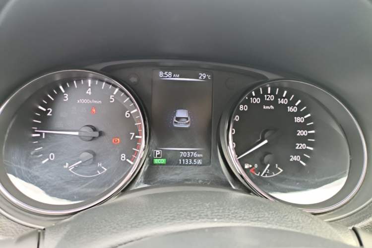Used Nissan Qashqai 2017 2.0L CVT Smart Enjoyment Version China V Standard Instrument Cluster