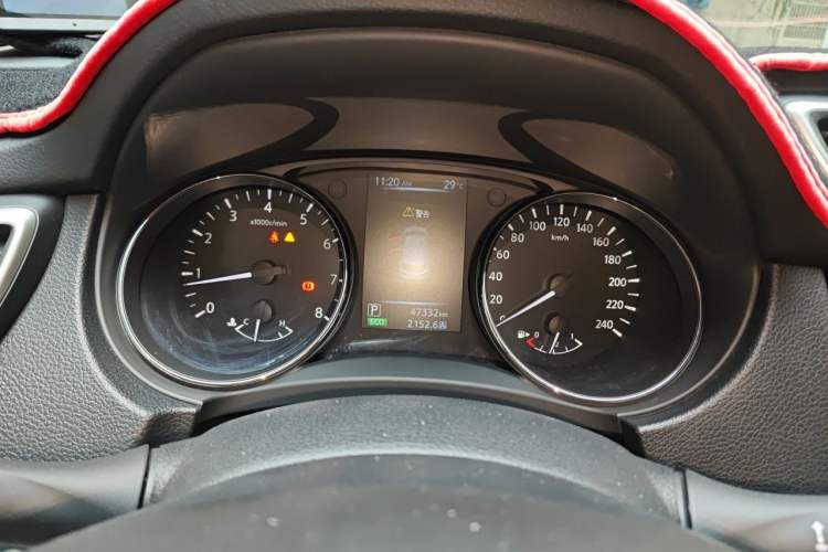 Used Nissan Qashqai 2017 2.0L CVT Smart Enjoyment Version China V Standard Instrument Cluster