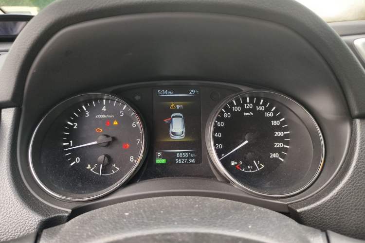 Used Nissan Qashqai 2017 2.0L CVT Smart Enjoyment Version China VI Standard Instrument Cluster