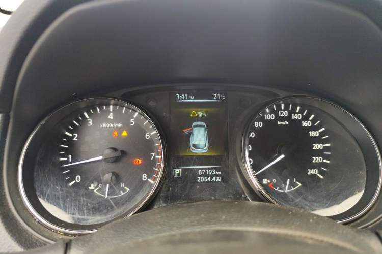 Used Nissan Qashqai 2017 2.0L CVT Smart Enjoyment Version China VI Standard Instrument Cluster