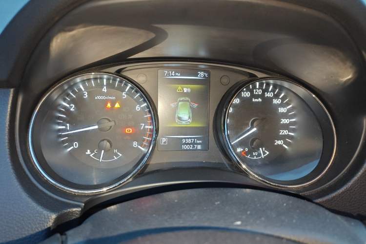 Used Nissan Qashqai 2017 2.0L CVT Smart Enjoyment Version China V Standard Instrument Cluster