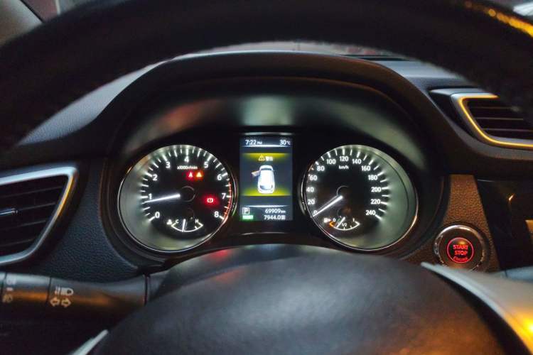 Used Nissan Qashqai 2017 2.0L CVT Luxury Edition China V Standard Instrument Cluster