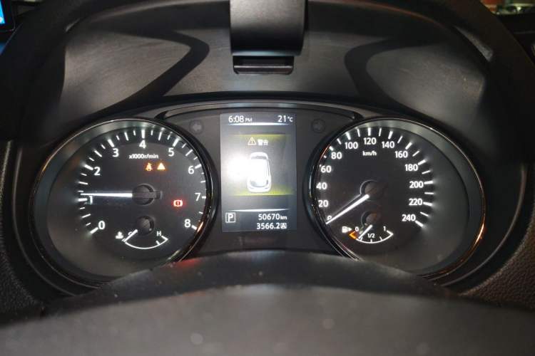 Used Nissan Qashqai 2017 2.0L CVT Smart Enjoyment Version China V Standard Instrument Cluster